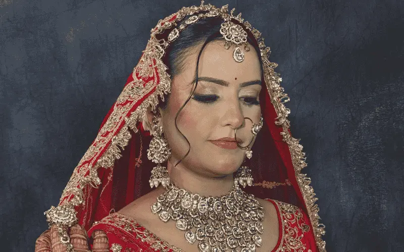 Best Bridal Makeup in Lucknow (Gomti Nagar) for Winter & Spring Weddings – Book Your 2025–26 Bridal Look at Darpan by Pooja