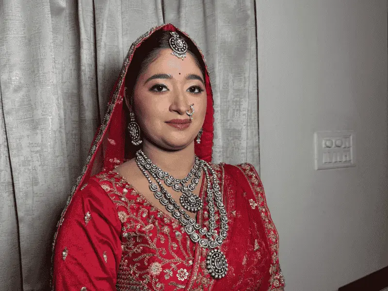 Best Makeup Salon in Lucknow | Expert Bridal & Party Makeup – Darpan by Pooja