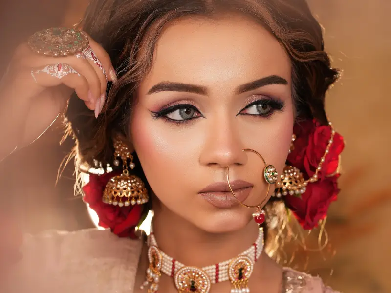 Best Bridal Makeup Artist in Lucknow | Luxury HD, Airbrush & Waterproof Makeup by Darpan by Pooja
