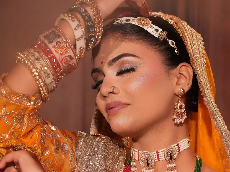 How Makeup Can Change Your Face: The Science Behind Professional Makeup